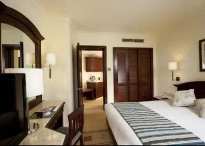Coral Resort 4*